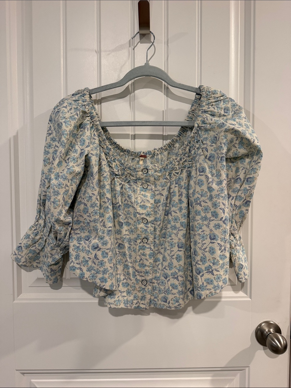 Free People Smocked Off-Shoulder Floral Peasant Top - Light Blue